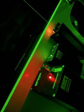 Dpy-315ii Aldas Adlas Dpy 315ii Dpss High Power Green Laser System Slm 532 Nm Holography