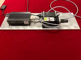 6120-t03 Lasos Dpss Slm Laser 20mw Spec 561 Nm Tem 00 New Old Stock With No Prior Use