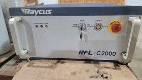 Rfl-c2000x Raycus Rfl-c2000 2000w Fiber Laser Source For Parts / Non Working With Cable
