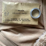 Plano Convex Lens 29MM Diameter 252MM Focal Length Edmund Scientific. Fixed Price $25.78.
