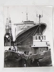 Queen Elizabeth QE2 Ocean Liner Southampton Dock Tugboats Tower Rover Photo. Fixed Price $33.32.