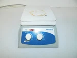 Vwr Hotplate / Stirrer Cat No 12365-476 (JPS115). Fixed Price $75.00.