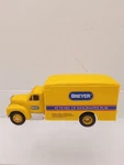 Corgi 98453 Classic Mack Series Diecast Transport Van Breyer Yellow 1995 Nobox. Fixed Price $17.00.