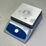 Vwr Magnetic Stirrer Aluminum Made Usa 7"X7" Platform 12365-386 (used). Fixed Price $140.00.