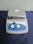 Vwr Scientific 7"X7" Aluminum Top Hotplate Stirrer, Cat # 97042-646 Guaranteed. Fixed Price $122.00.