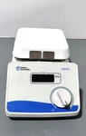 Fisher Scientific Isotemp Magnetic Stirrer 100-120V 50/60HZ Power Tested. Fixed Price $69.99.
