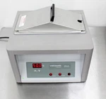 Vwr Scientific 1225 Digital Heated Water Bath 6L With Temp Control (3376994). Fixed Price $100.00.