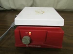 Fisher Scientific Basic Hot Plate 11-500-7H With Lab Stand Holder, Minor Damage. Fixed Price $39.95.