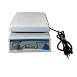 Benchmark Scientific Model No H4000-H Analog Hotplate. Fixed Price $50.00.