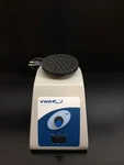 Vwr Mini Vortexer Cat No 58816-121 Model 945300 VM-3000 Flat Top With Warranty. Fixed Price $182.35.