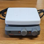 Corning Magnetic Hotplate Stirrer Laboratory Mixer. Fixed Price $100.00.