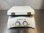 Fisher Scientific 1152049SH Hot Plate Magnetic Stirrer, Fully Tested. Fixed Price $149.00.